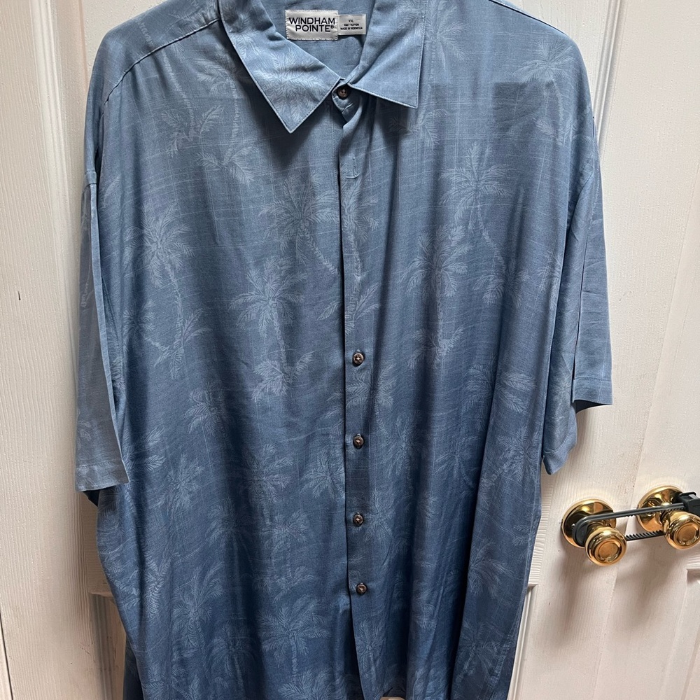 Men's Blue Shirt